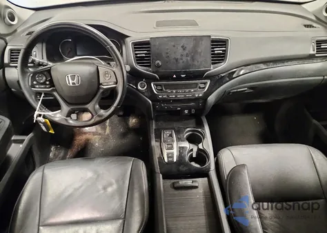 2021 Honda Pilot Touring z USA, uszkodzony, nr VIN 5FNYF6H99MB064469